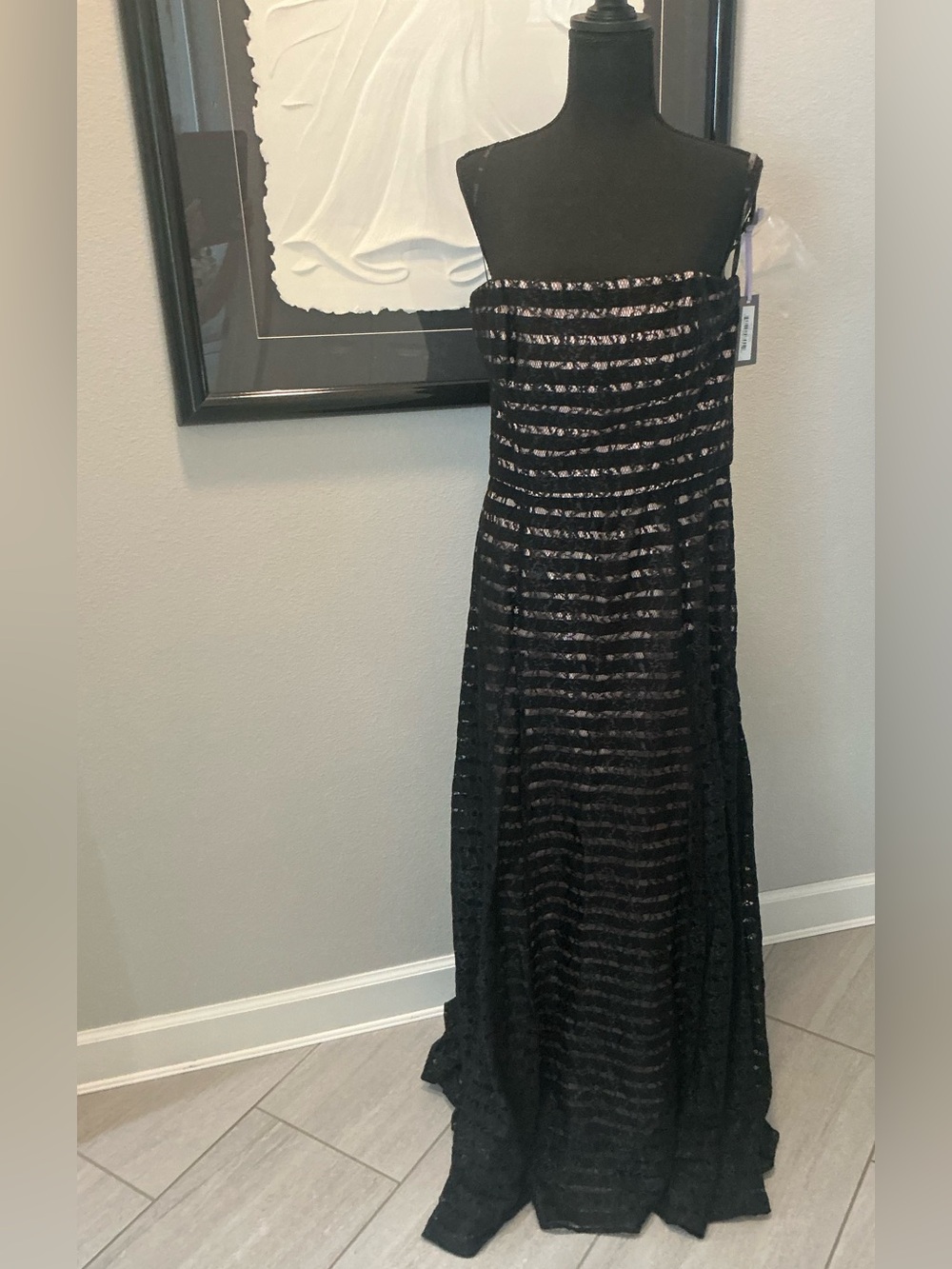 Vera Wang  strapless, black nude lace evening gown, size 12 new with tags